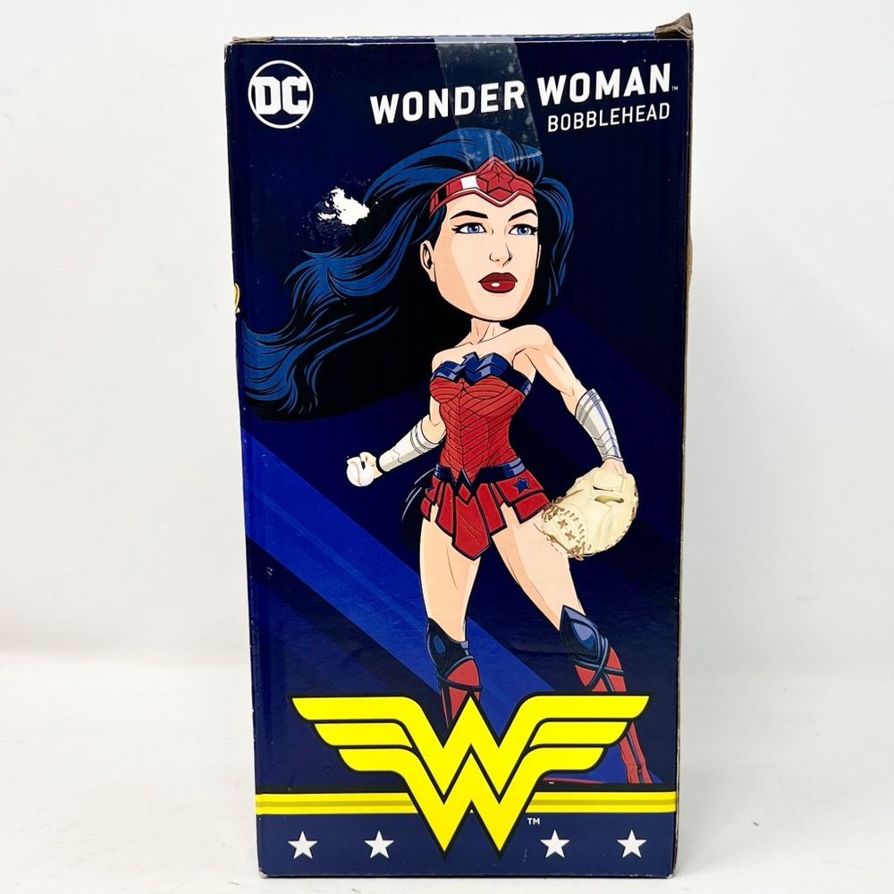 Wonder Woman Bobblehead Washington‎ Nationals Giveaway 2022 Ladies Night DC